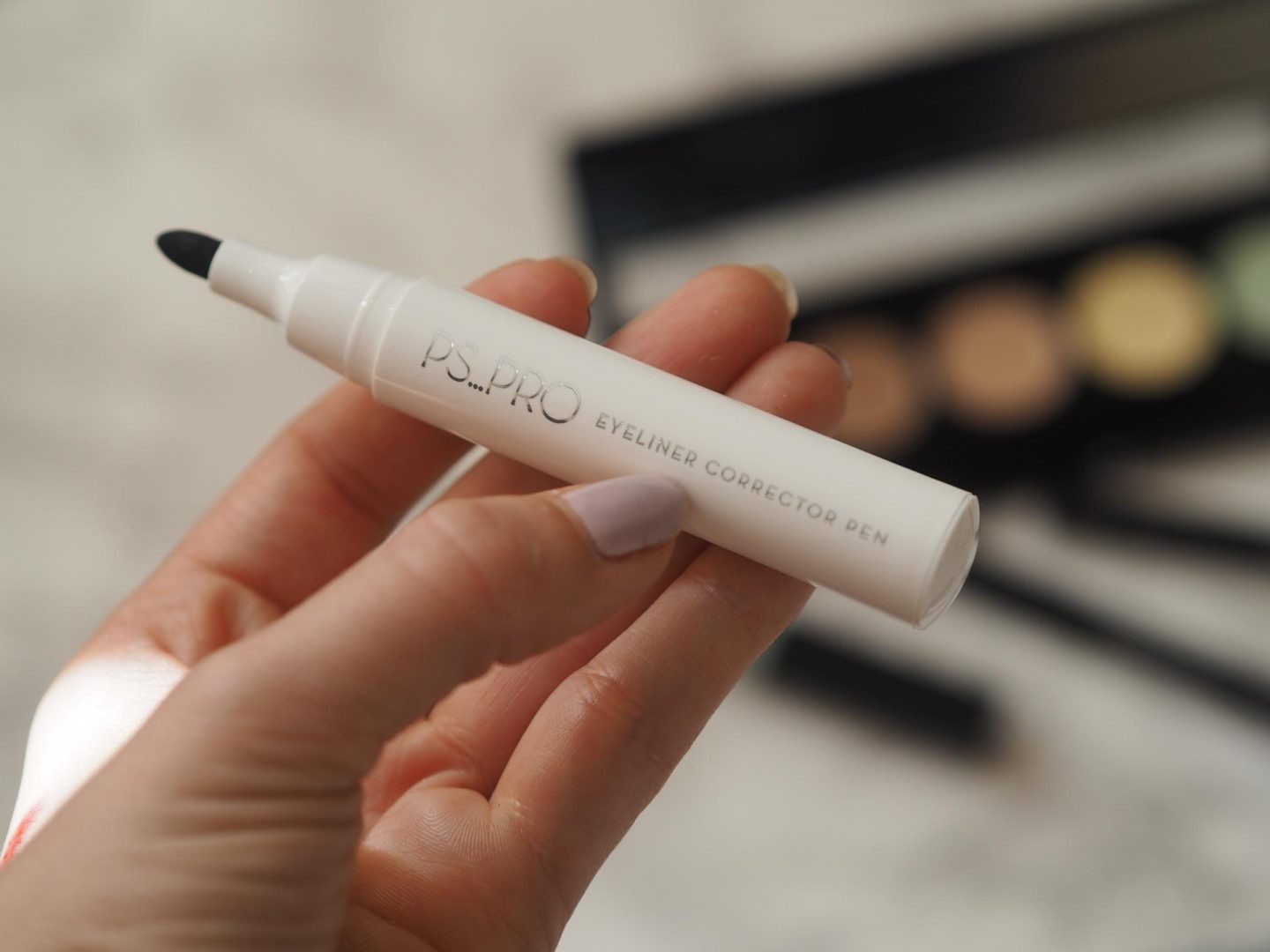 Primark PS Pro - Products: Eyeliner Corrector Pen
