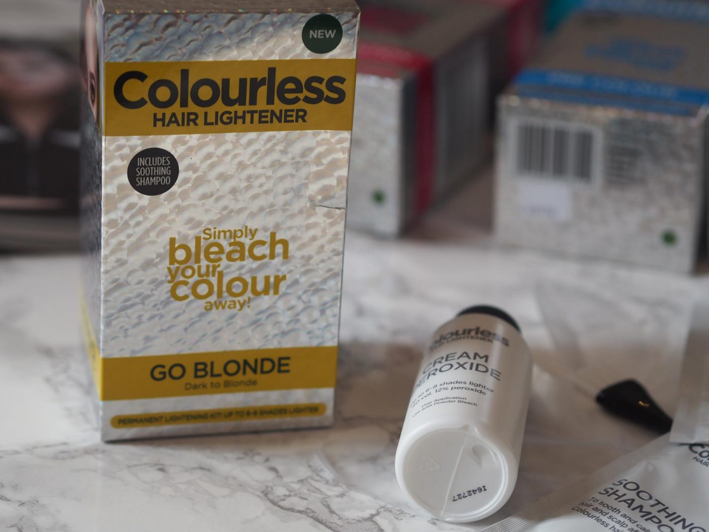Colourless Hair Colour Remover - Product: Go Blonde