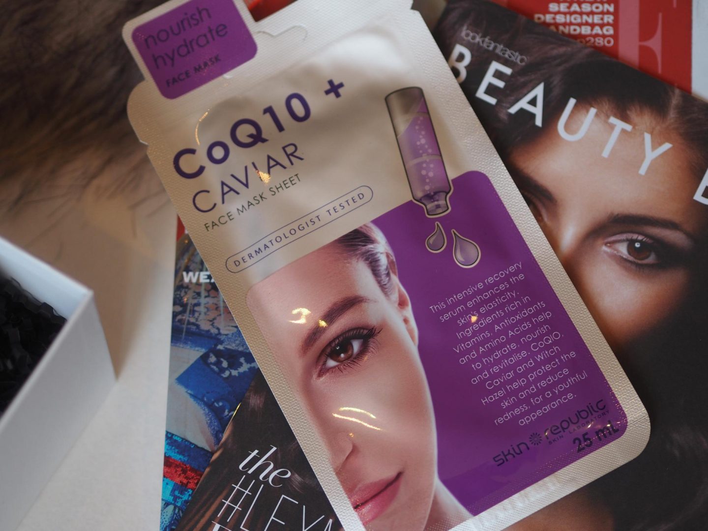 lookfantastic-lfxmas-beauty-box-december-9