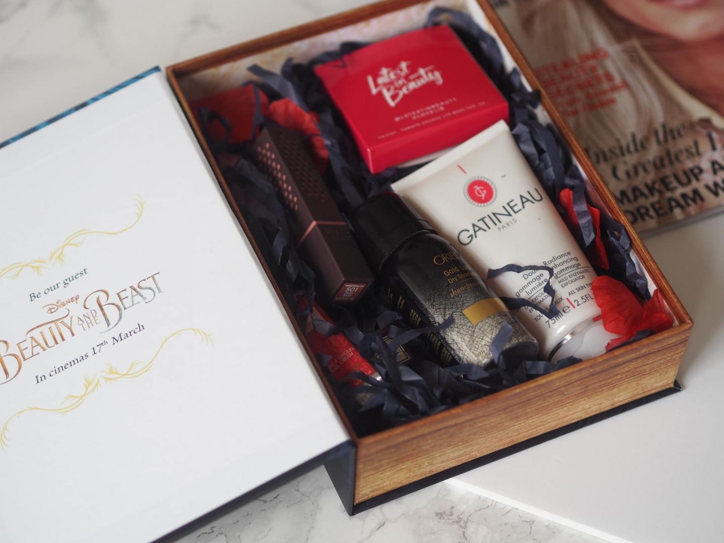 Unboxing: The Beauty and the Beast Box