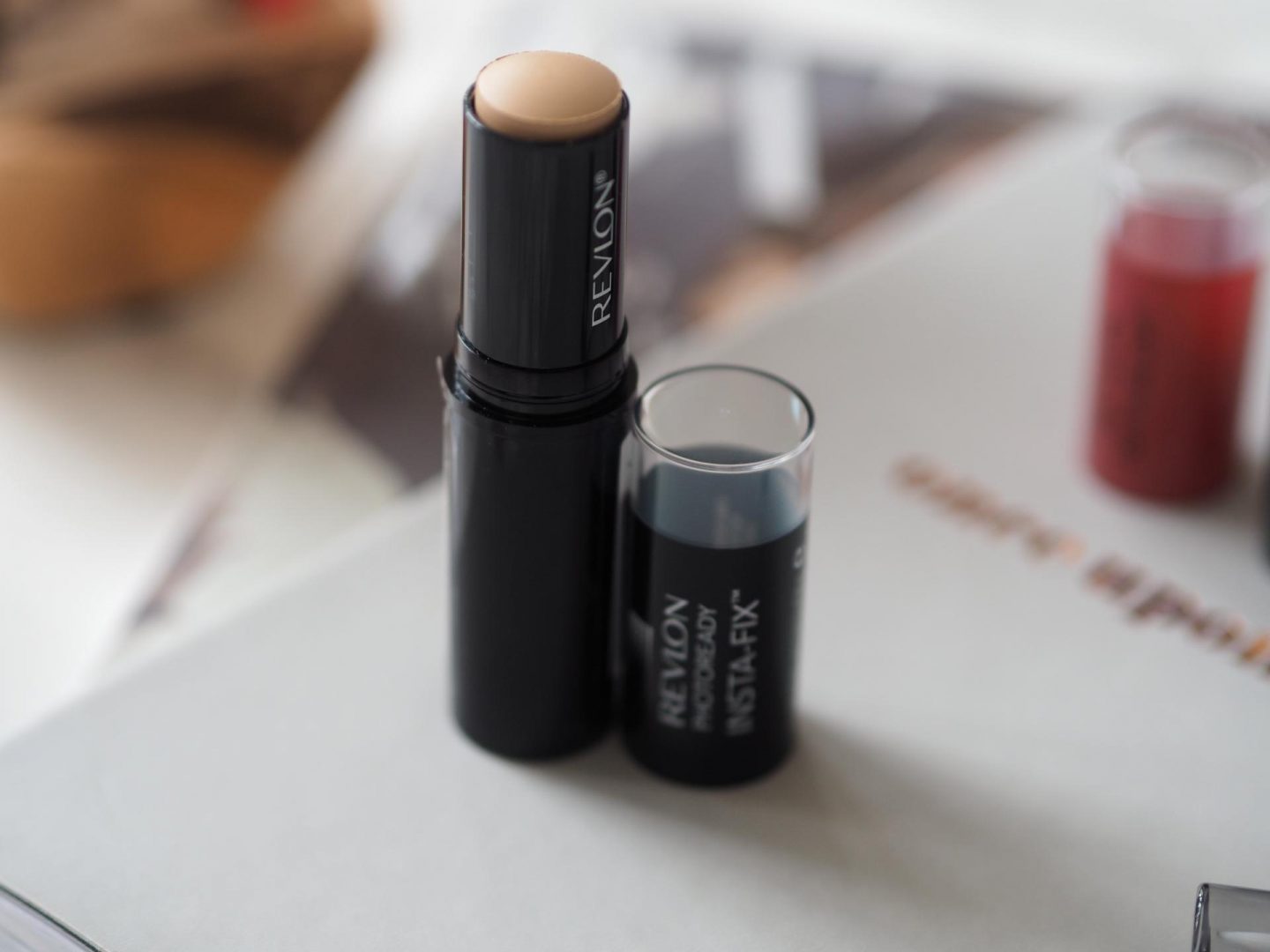 Revlon PhotoReady Insta-fix