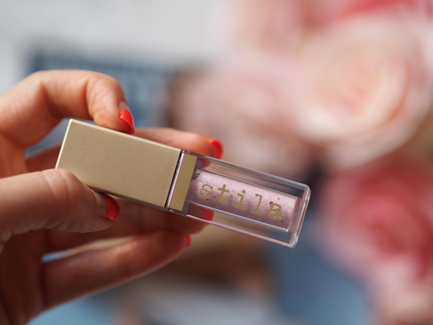 Top Luxe Make-up - Product: Stila Glitter & Glow Liquid Eyeshadow in Ballet Baby