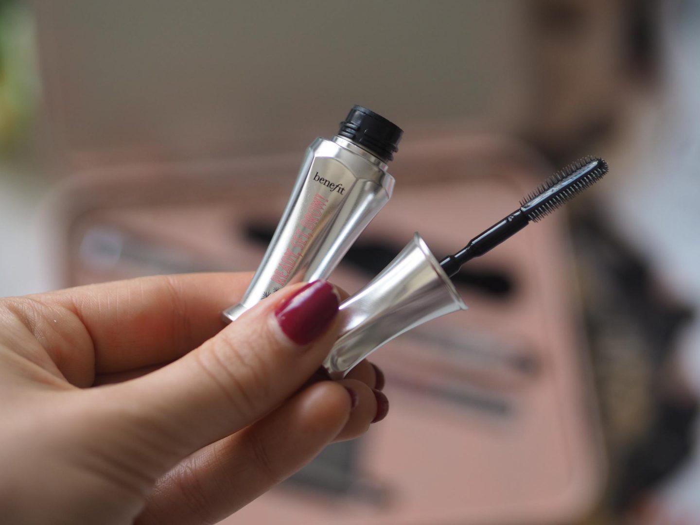 Winter Skincare - Product: Benefit Brows &ndash; Soft and Natural Brows Kit