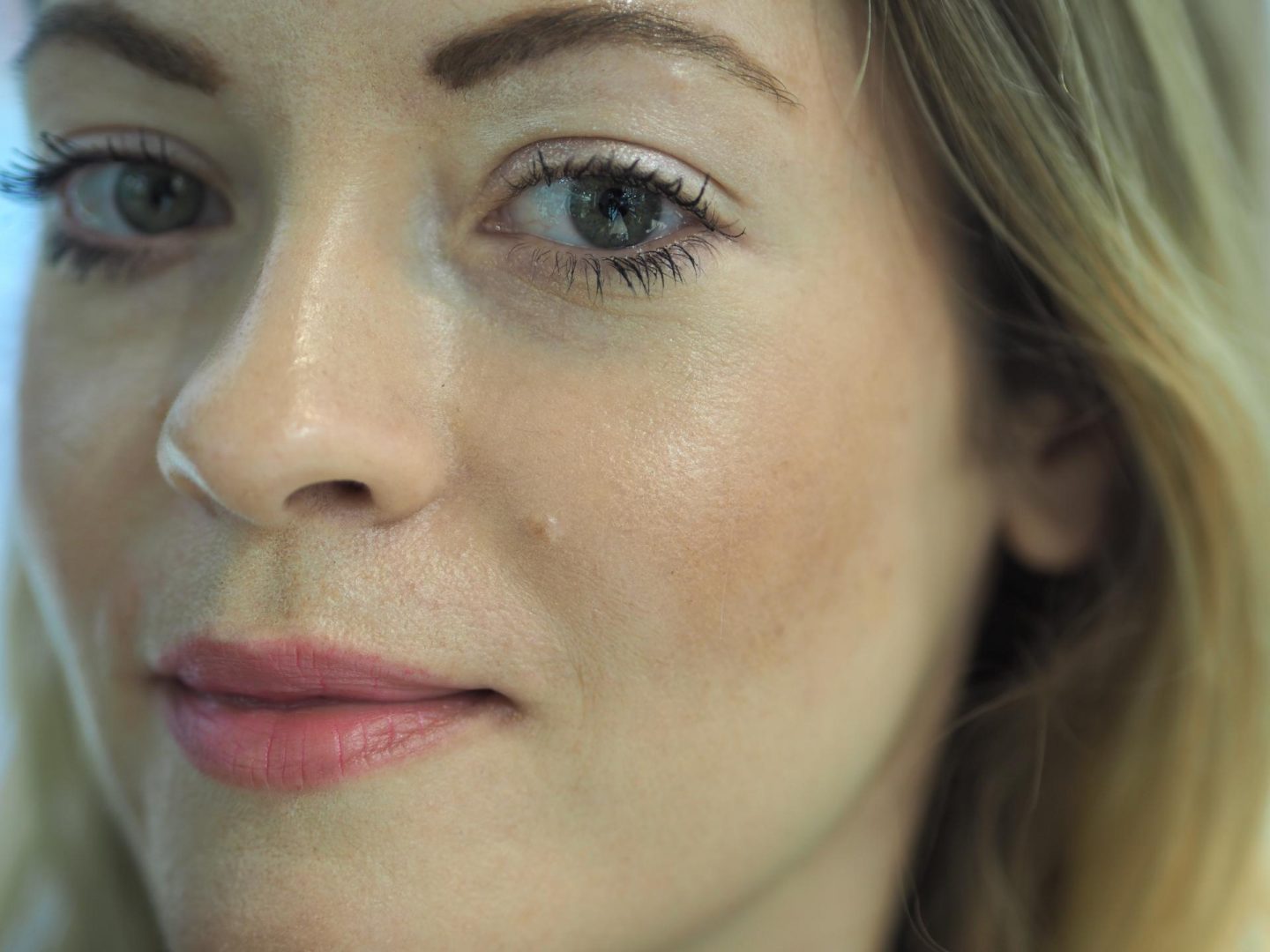 Duty Free at the Estee Lauder counter with their Fatigue Fighter ritual