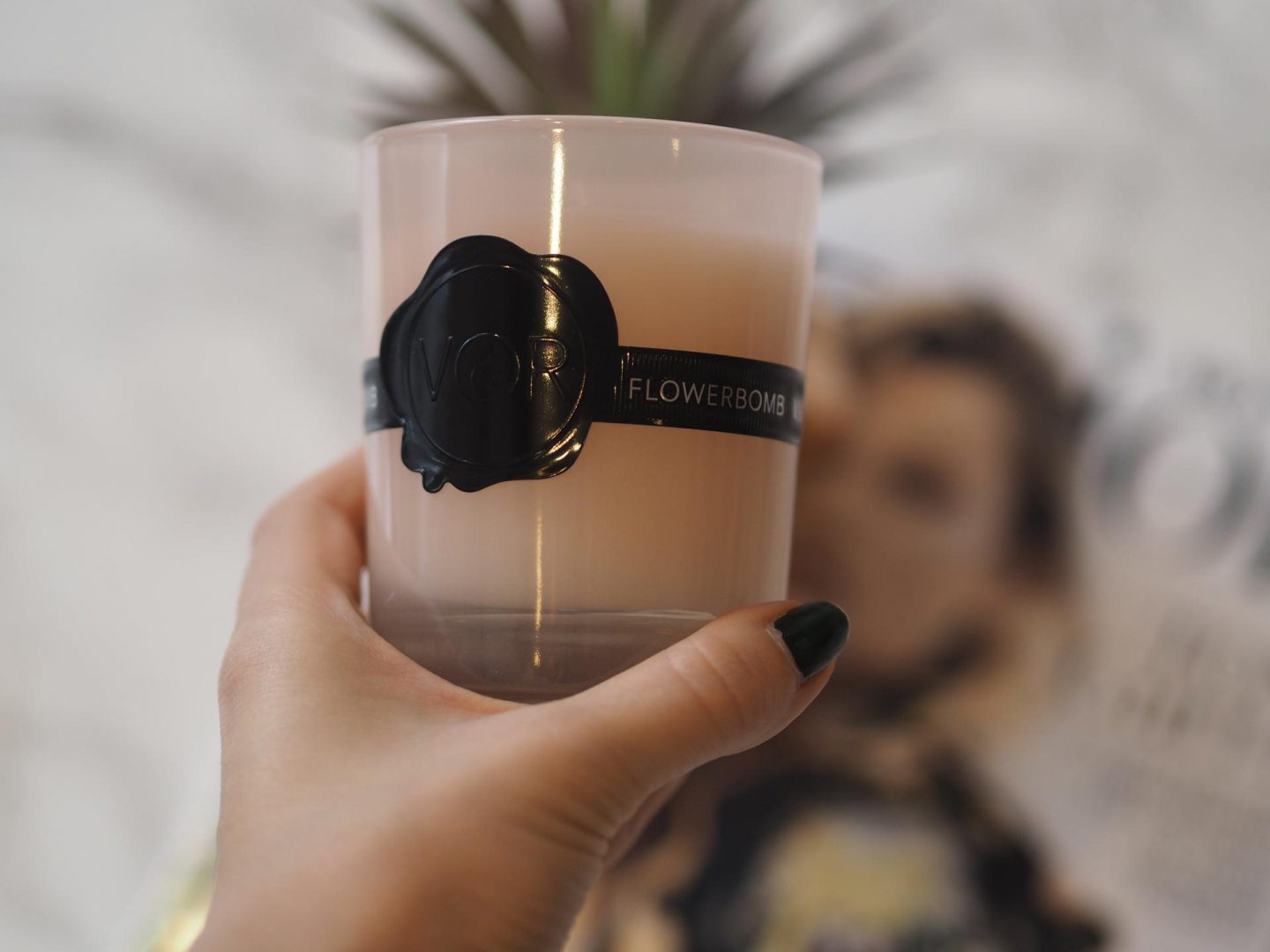 November Beauty Favourites - Product: Viktor & Rolf Flowerbomb Candle