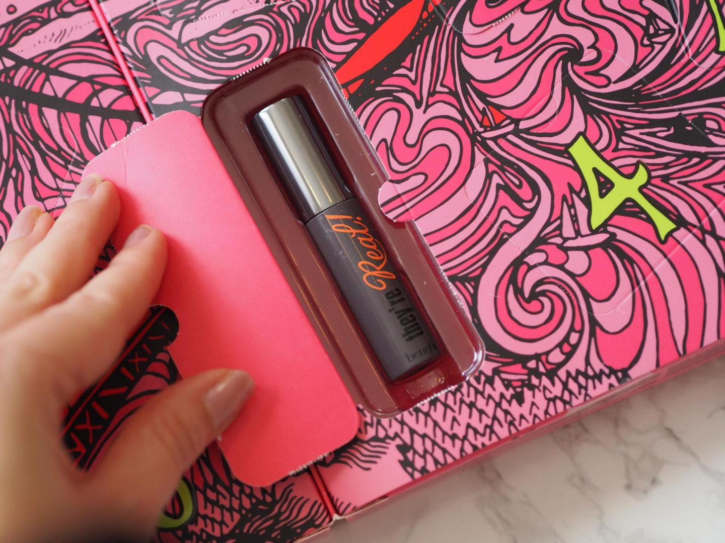 Luxury Christmas Gift Guide: Benefit SF Winter Wonderland