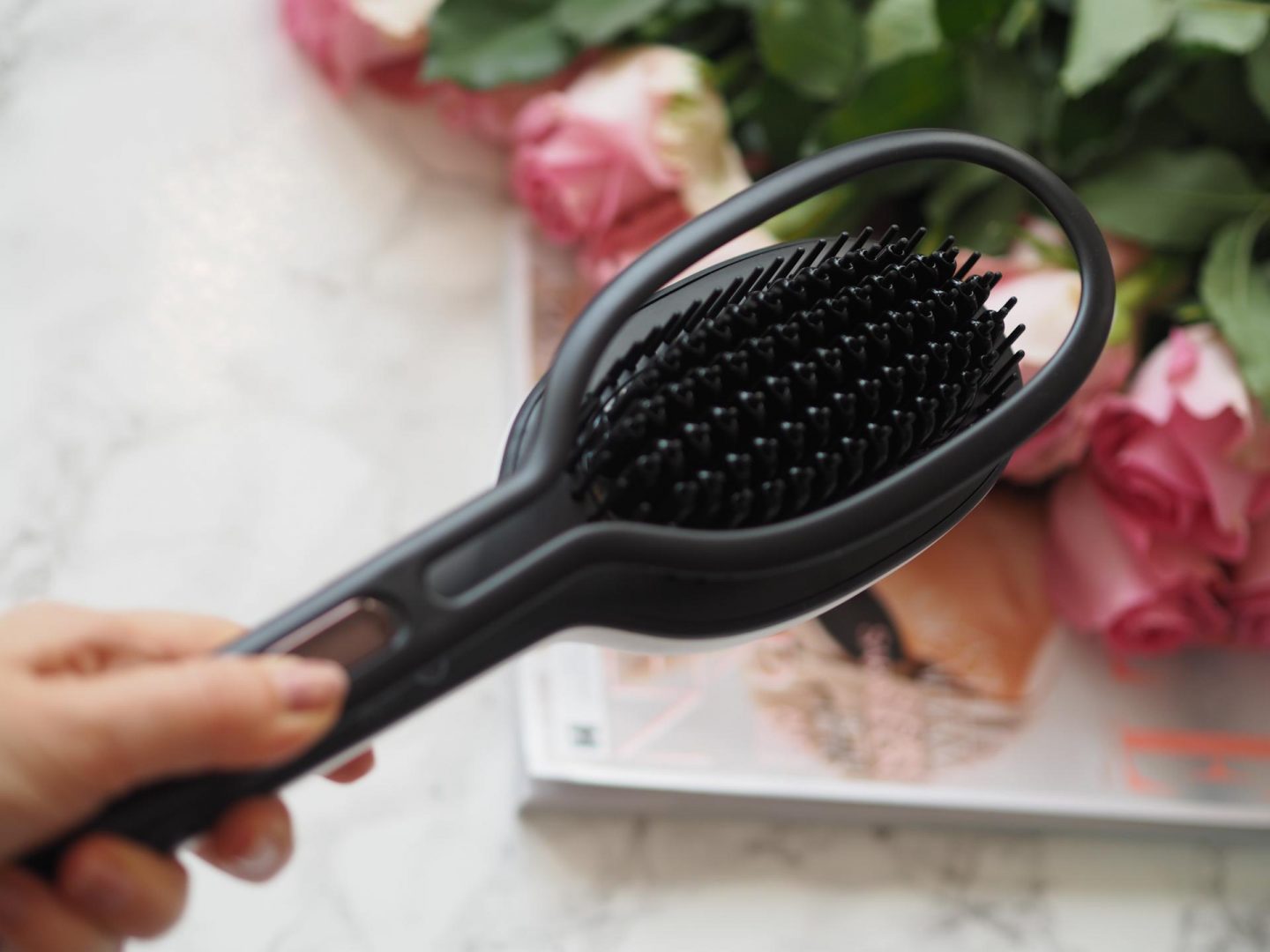 InStyler Glossie Ceramic Styling Brush with Precision Press