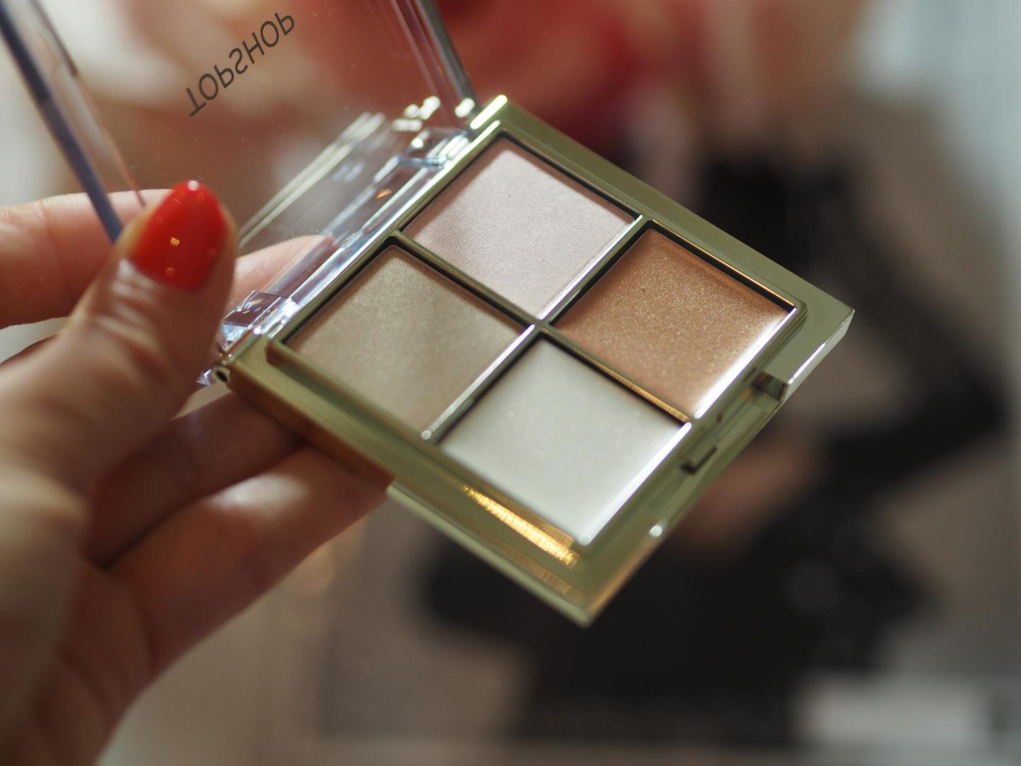 Topshop Highlighter Palette in White Noise