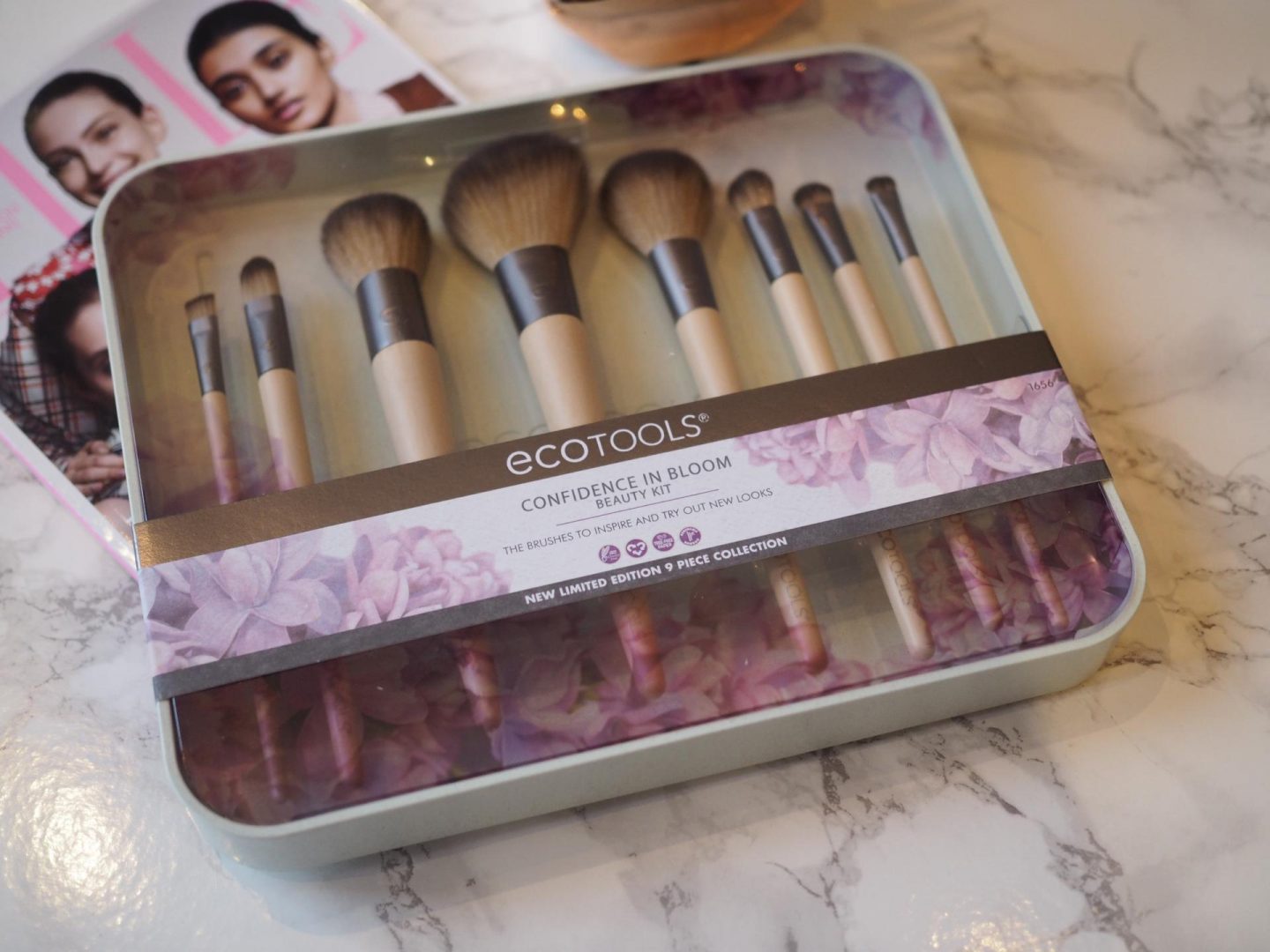 EcoTools Confidence in Bloom Beauty Kit  