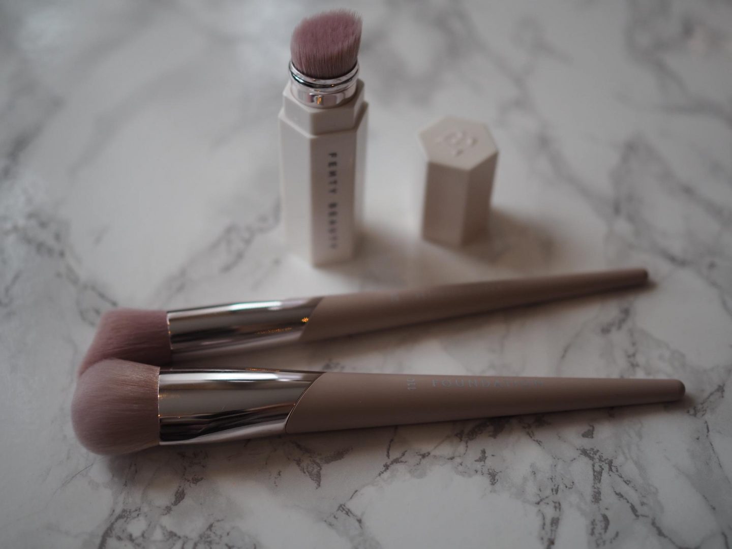 Fenty Beauty Portable Highlighter Brush