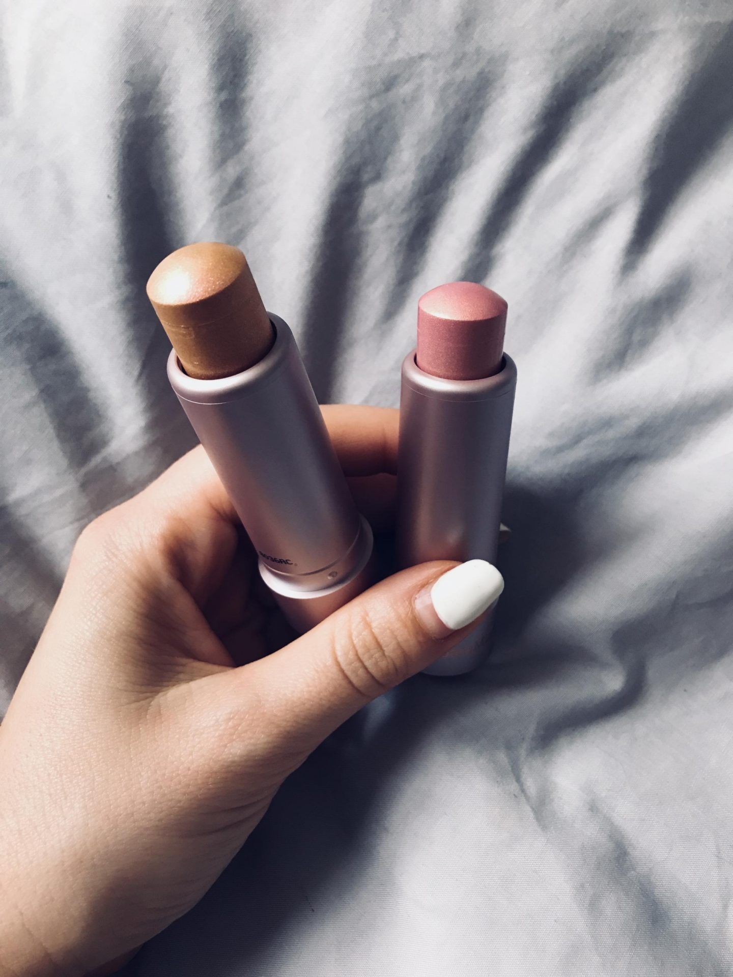 BareMinerals Crystalline Glow Highlighter Stick 