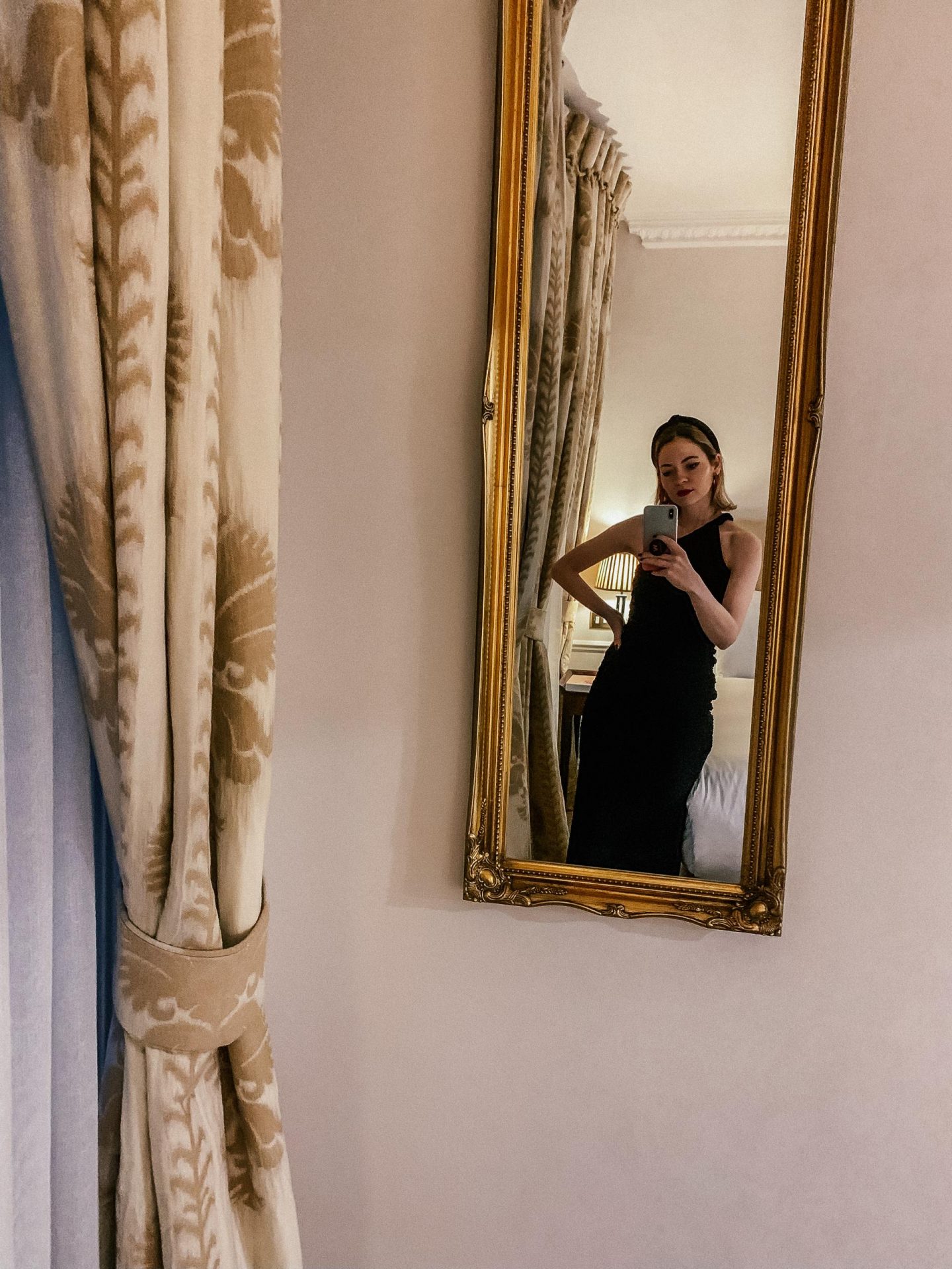 Dukes Hotel London junior suite