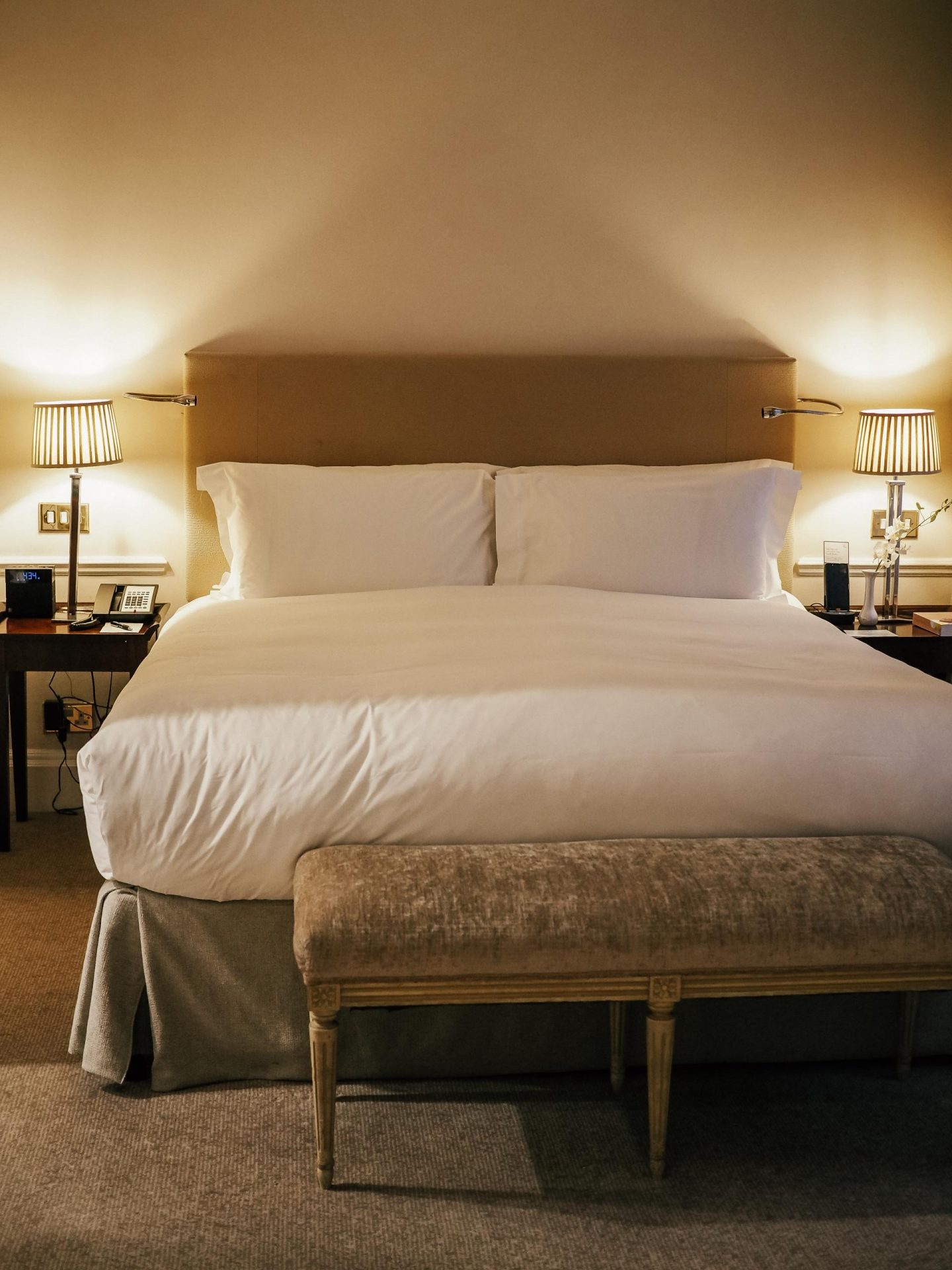 Dukes Hotel London junior suite