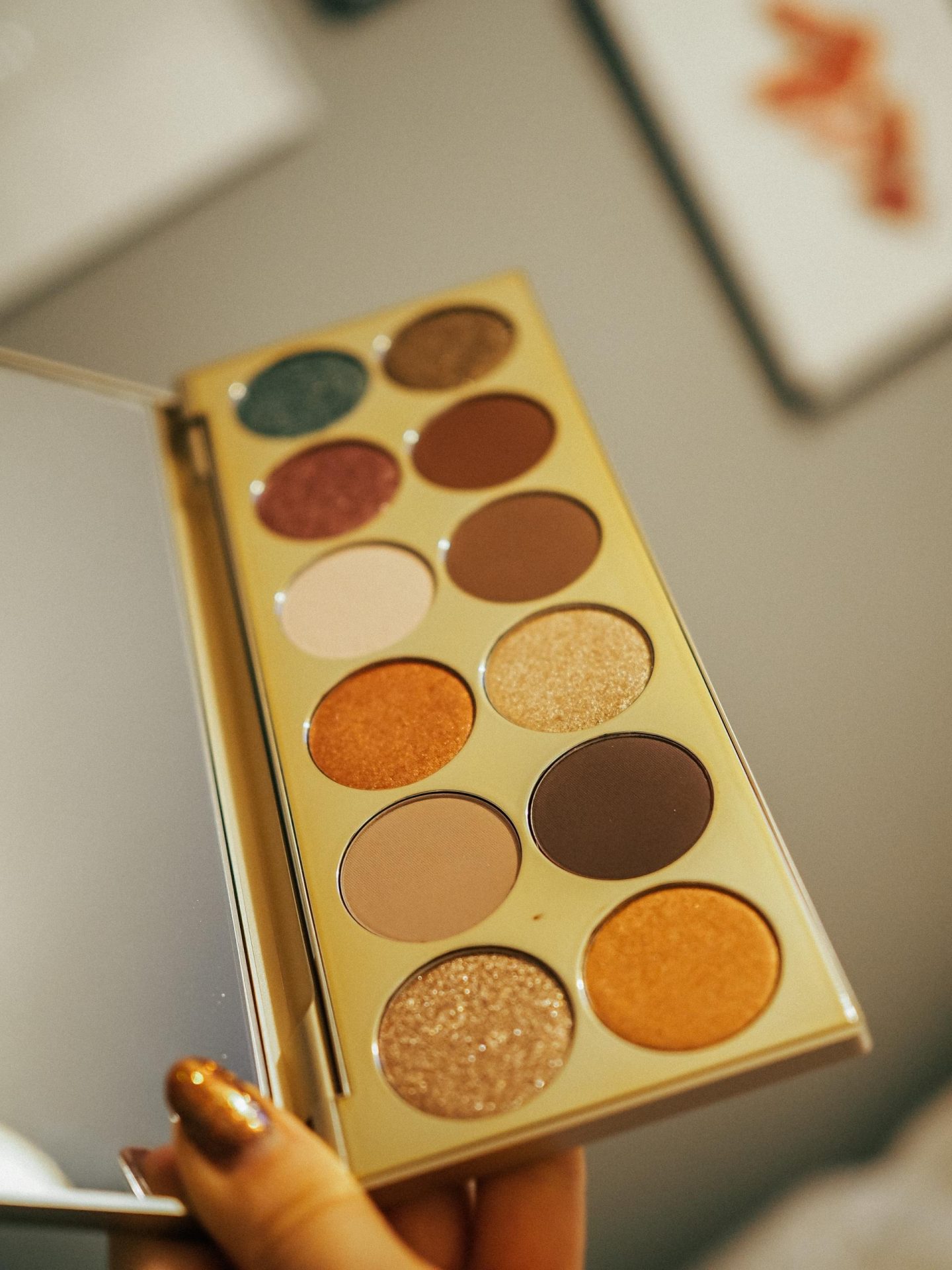 Stila After Hours Eye Shadow Palette