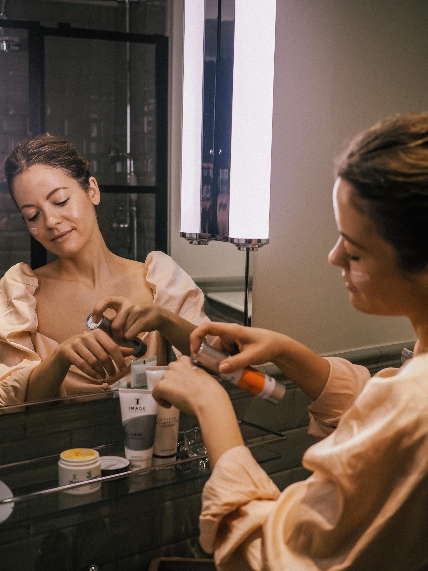 The Best Skincare Routine for Plump, Glowing Skin